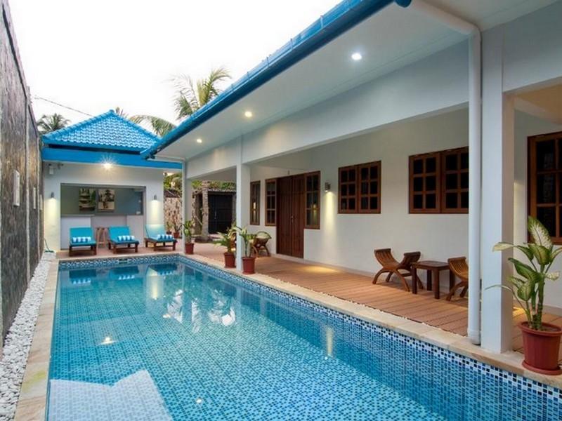 Lovina Oasis Hotel Exterior photo