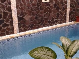 Lovina Oasis Hotel Exterior photo